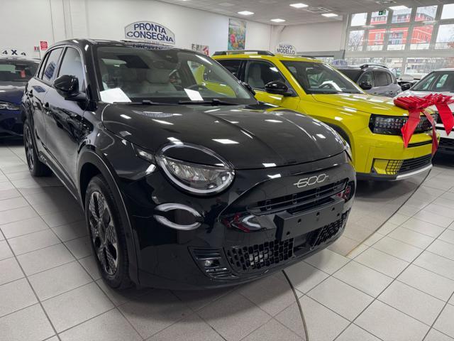 FIAT 600 Hybrid 136 CV DCT MHEV La Prima