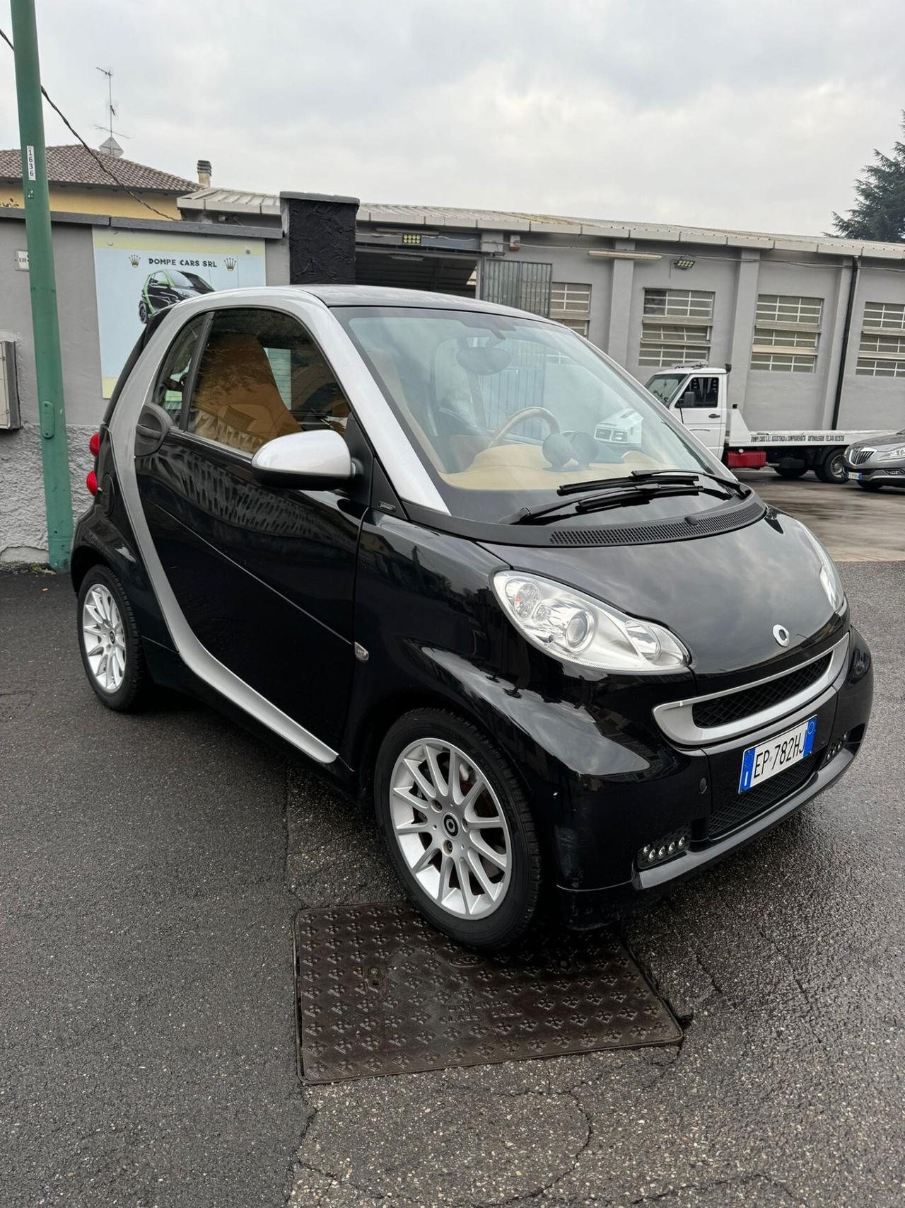 Smart ForTwo 1000 52 kW coupé pure