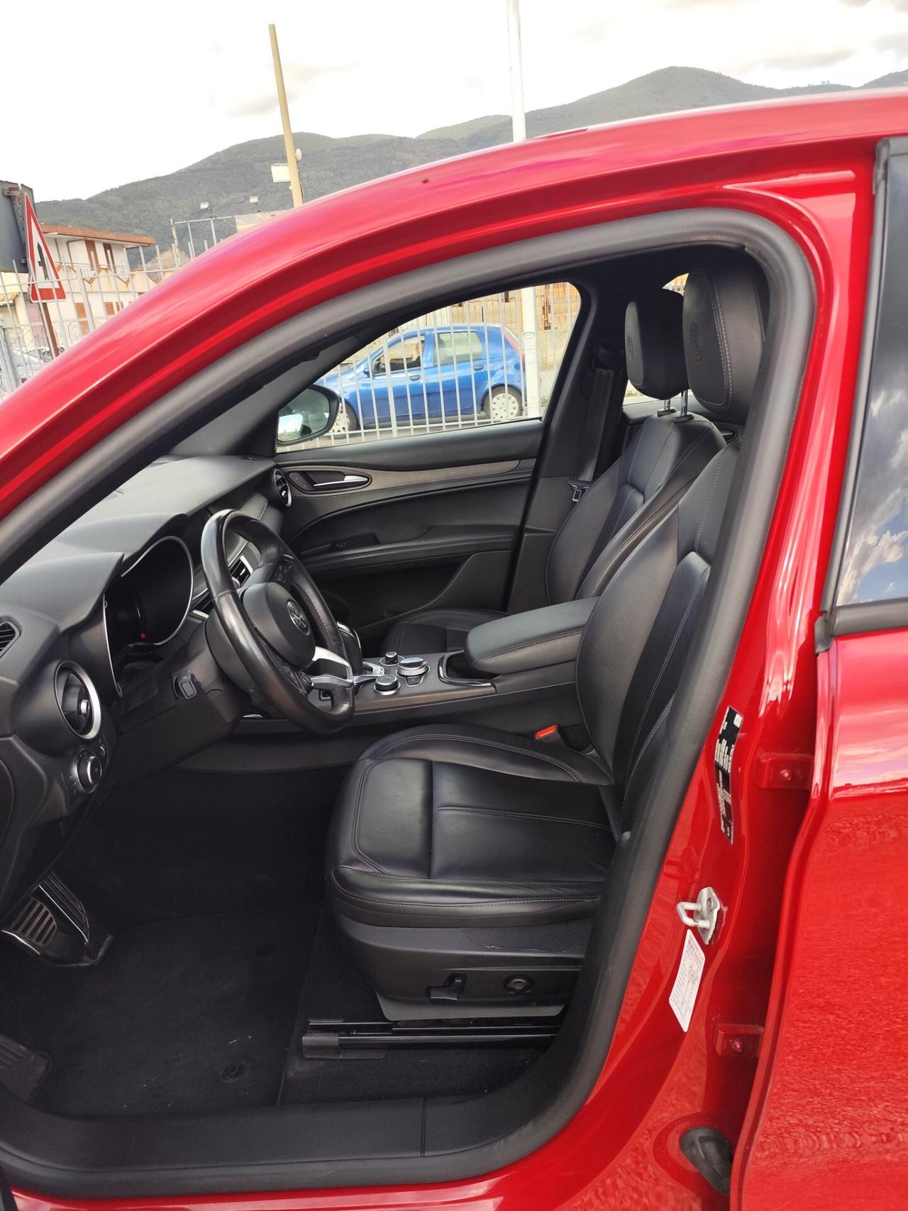 Alfa Romeo Stelvio 2.2 Turbodiesel 210 CV AT8 Q4 Ti
