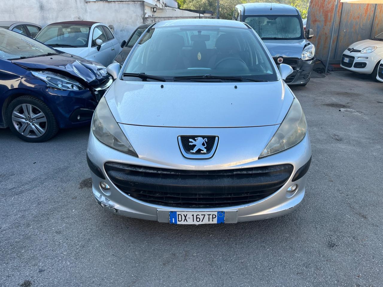 Peugeot 207 1.4 8V 75CV 5p. X Line ECO GPL