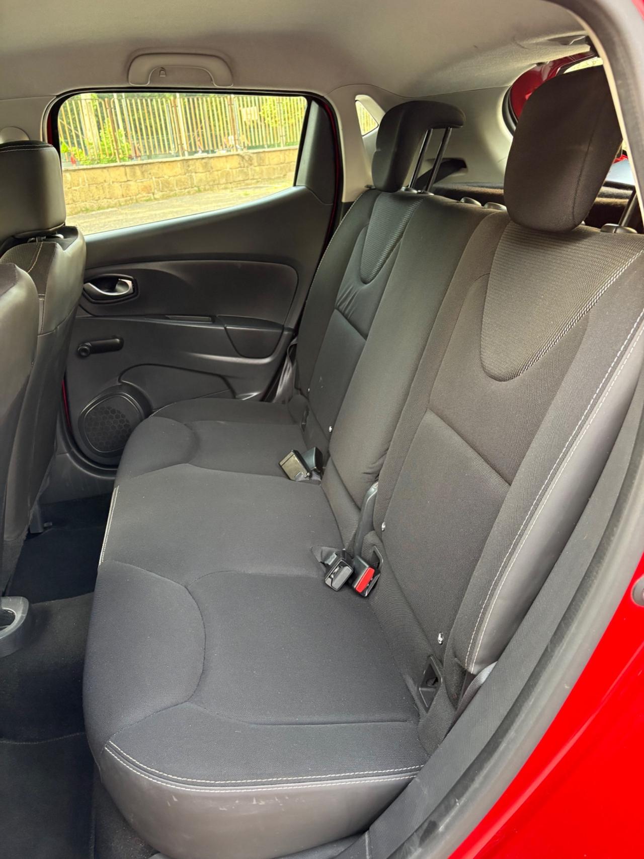 Renault Clio 1.5 dCi 8V 75CV 148000km