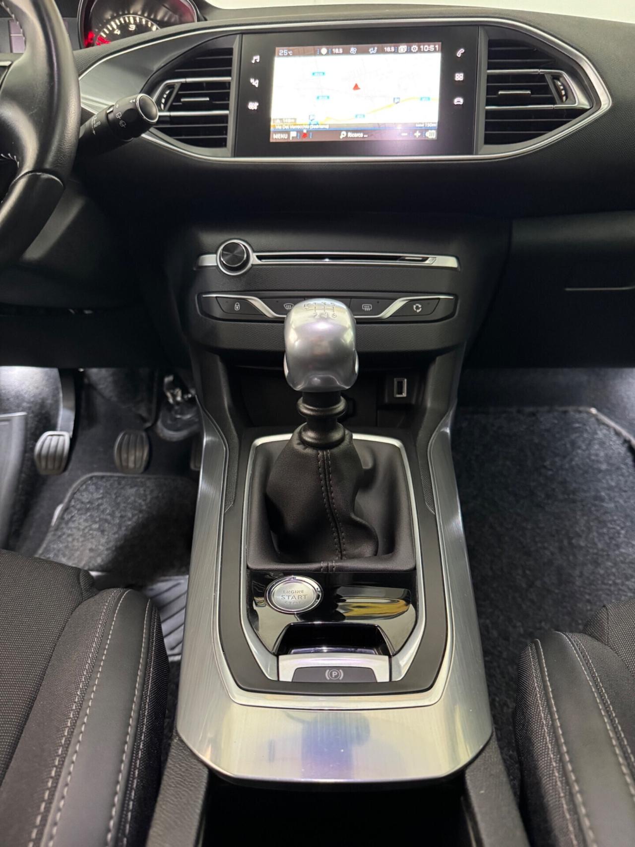 Peugeot 308 BlueHDi 130 S&S Allure