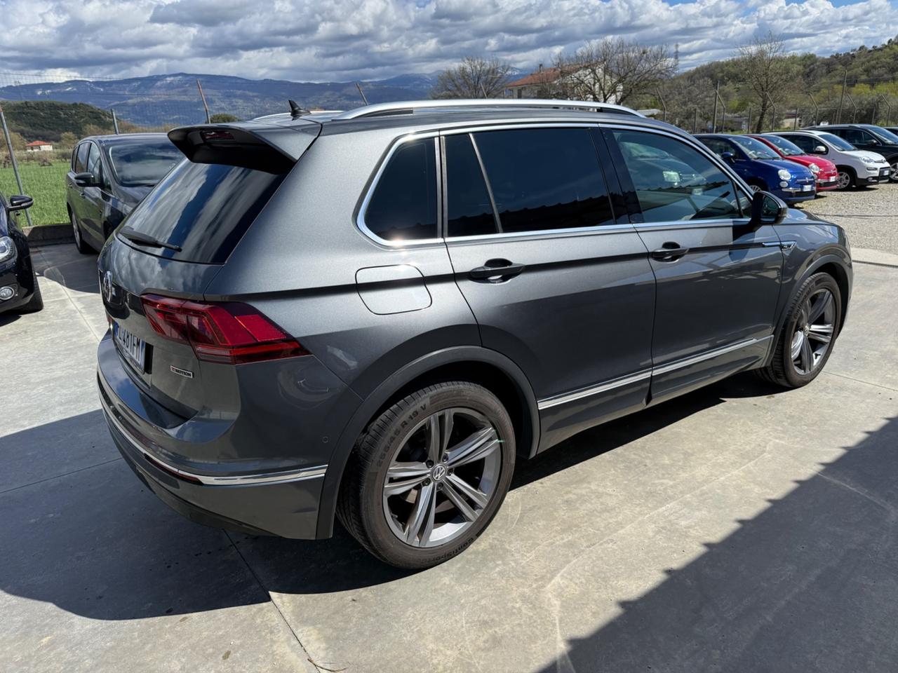 Volkswagen Tiguan 2.0 TDI DSG 4MOTION R-Line