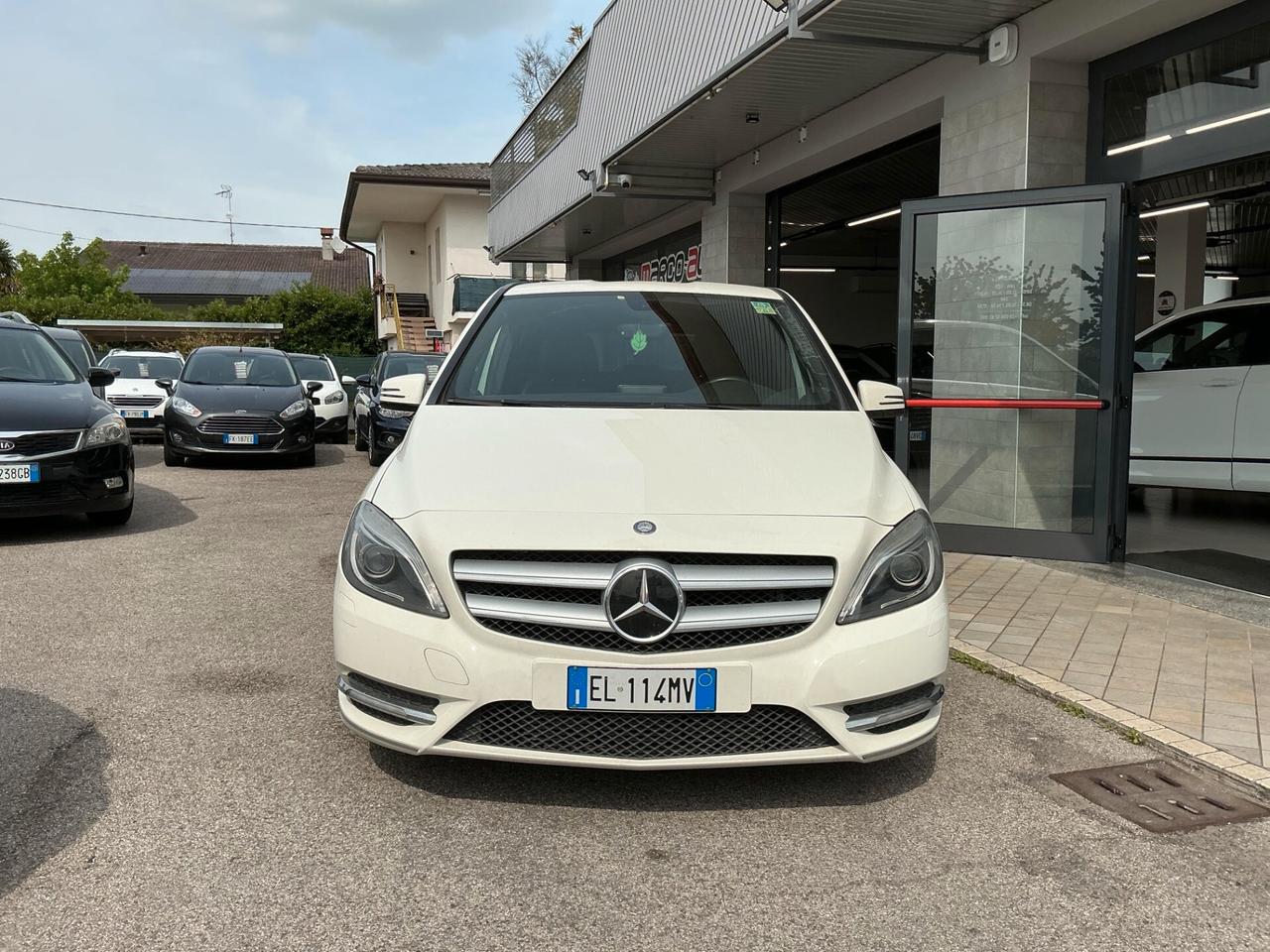 Mercedes-benz B 180 1.6 Benzina Automatica Neopatentati
