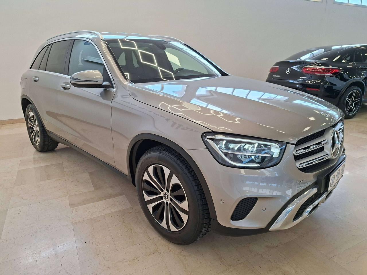 Mercedes-Benz GLC 220 d Business 4matic Aut 2 ANNI DI GARANZIA AYVENS