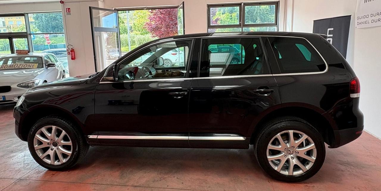 VOLKSWAGEN TOUAREG 4X4 CAMBIO AUT. Km 131.707 Diesel 3.0 V6 CV 224 KW 165