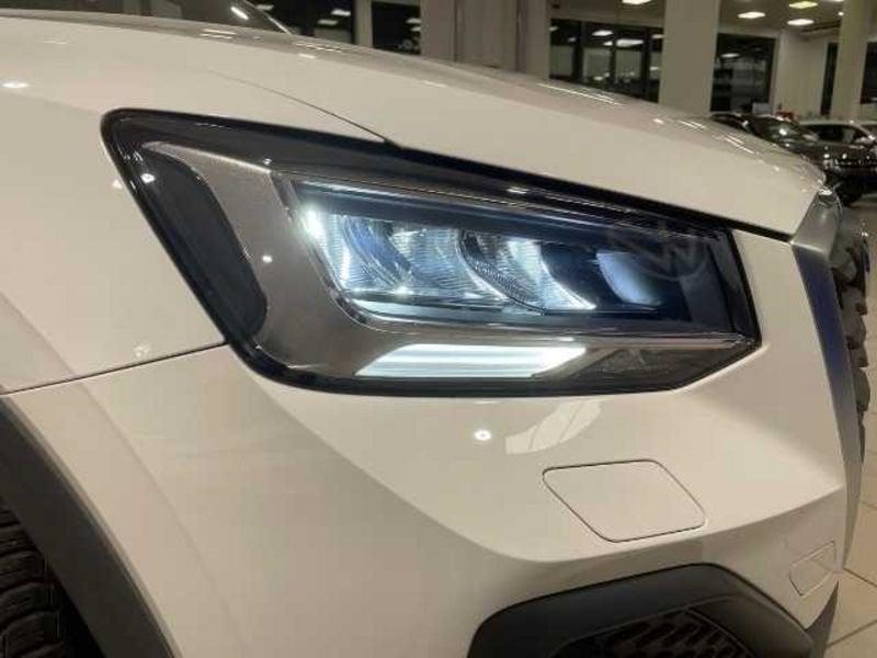 Audi Q2 I 2021 30 2.0 tdi Business s-tronic