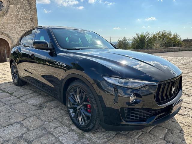 MASERATI Levante V6 Diesel 250cv AWD Granlusso MY20