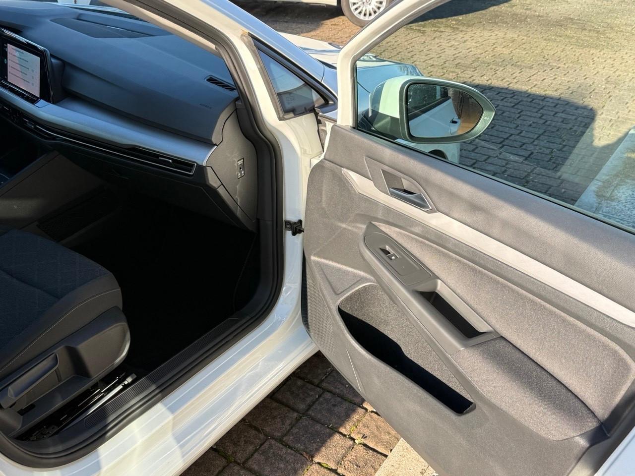 VW Golf 2.0 TDI SCR DSG Life 2022 PREZZO REALE