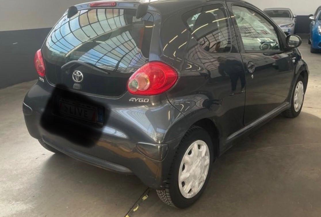 Toyota Aygo 1.0 12V VVT-i 3 porte