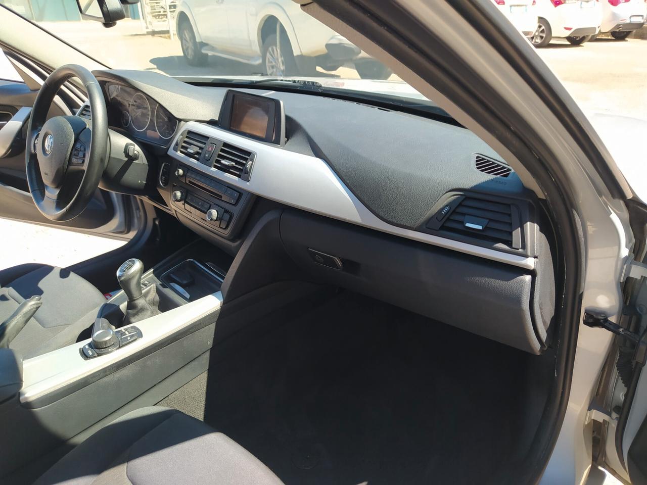 Bmw 316d Touring 115 cv Neopatentati