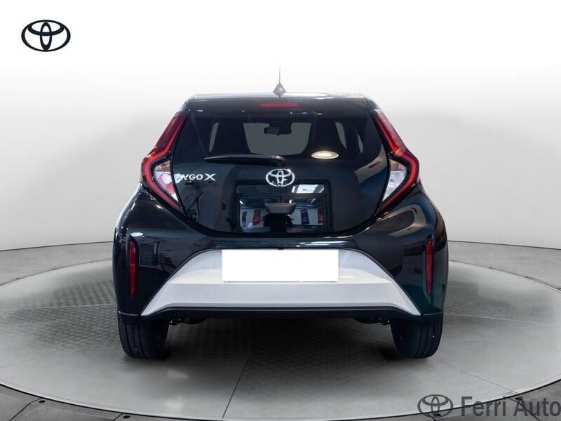 Toyota Aygo X 1.0 VVT-i 72 CV 5 porte Trend