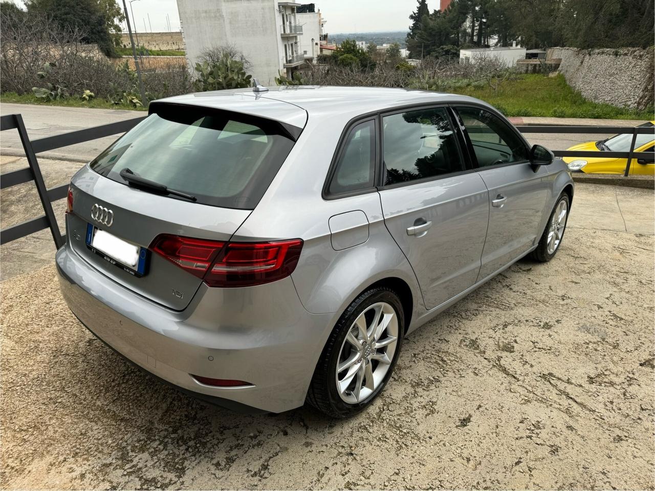 Audi A3 SPB 2.0 TDI - TAGLIANDI AUDI - 2018