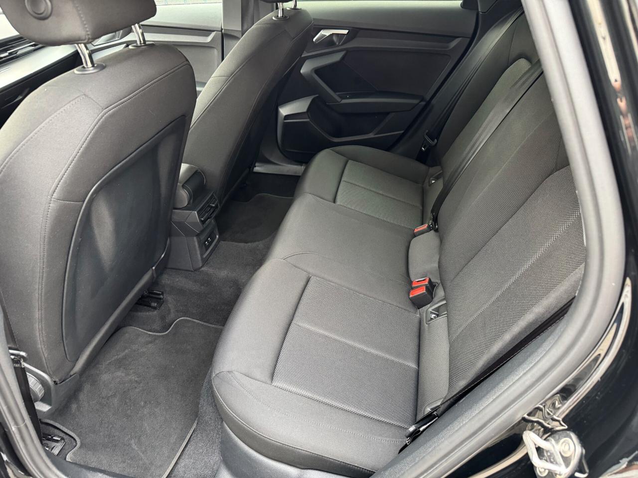 Audi A3 Sportback 30 2.0 tdi S line s-tronic / NO VINCOLI