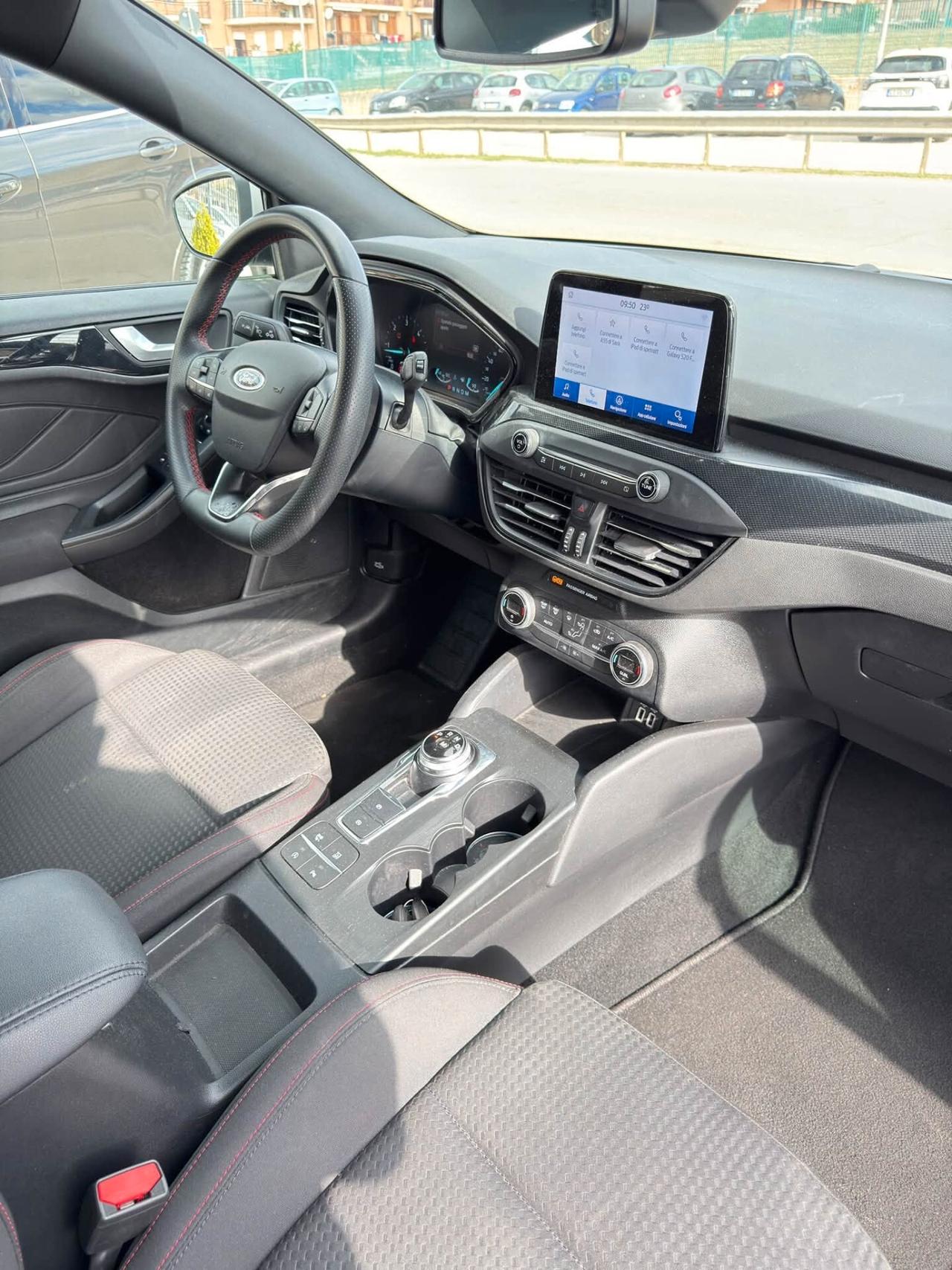 Ford Focus 1.5 EcoBlue 120 CV automatico SW ST-Line