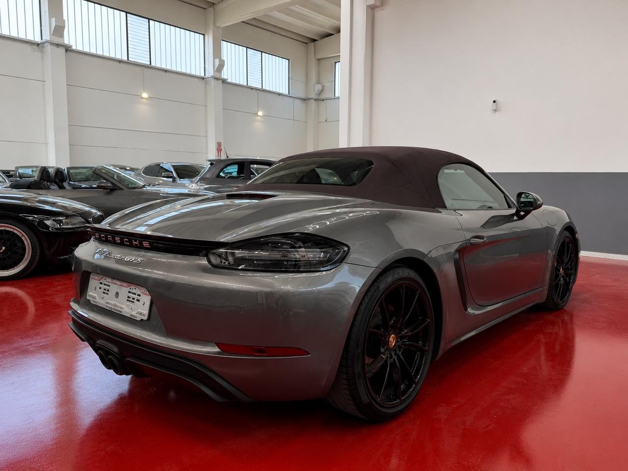 Porsche 718 Spyder Boxster 2.5 GTS esclusive manufactur