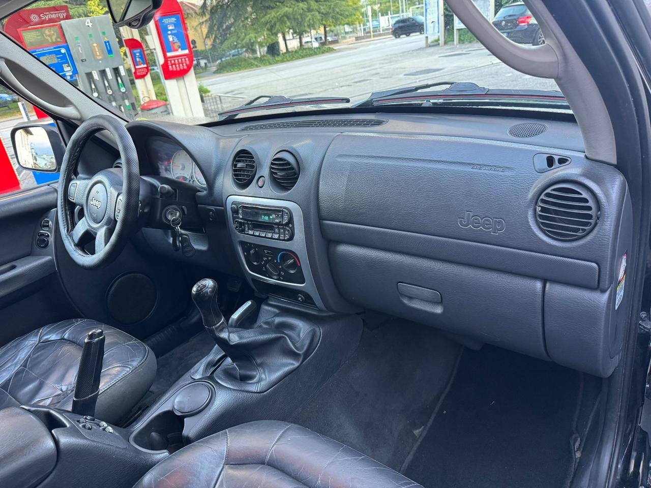 Jeep Cherokee 2.5 CRD Sport 4x4