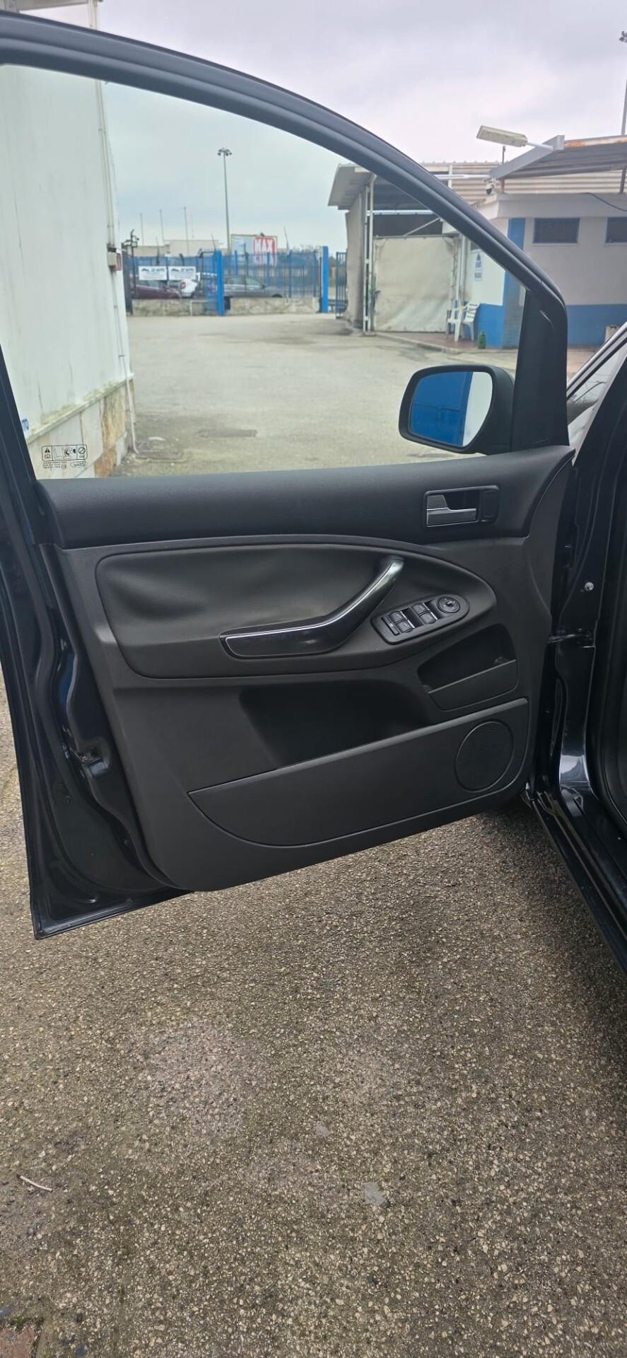 Ford C-Max 1.6 TDCi 110 CV Titanium DPF