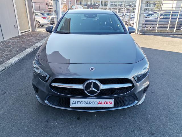 MERCEDES-BENZ A 200 d Automatic Sport