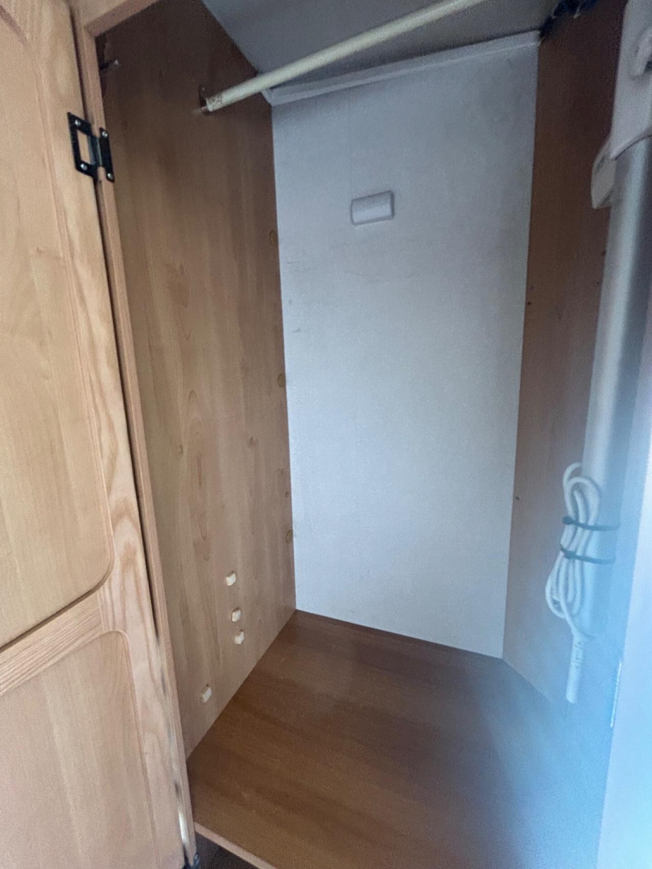 Camper mansardato 6 posti Mc louis
