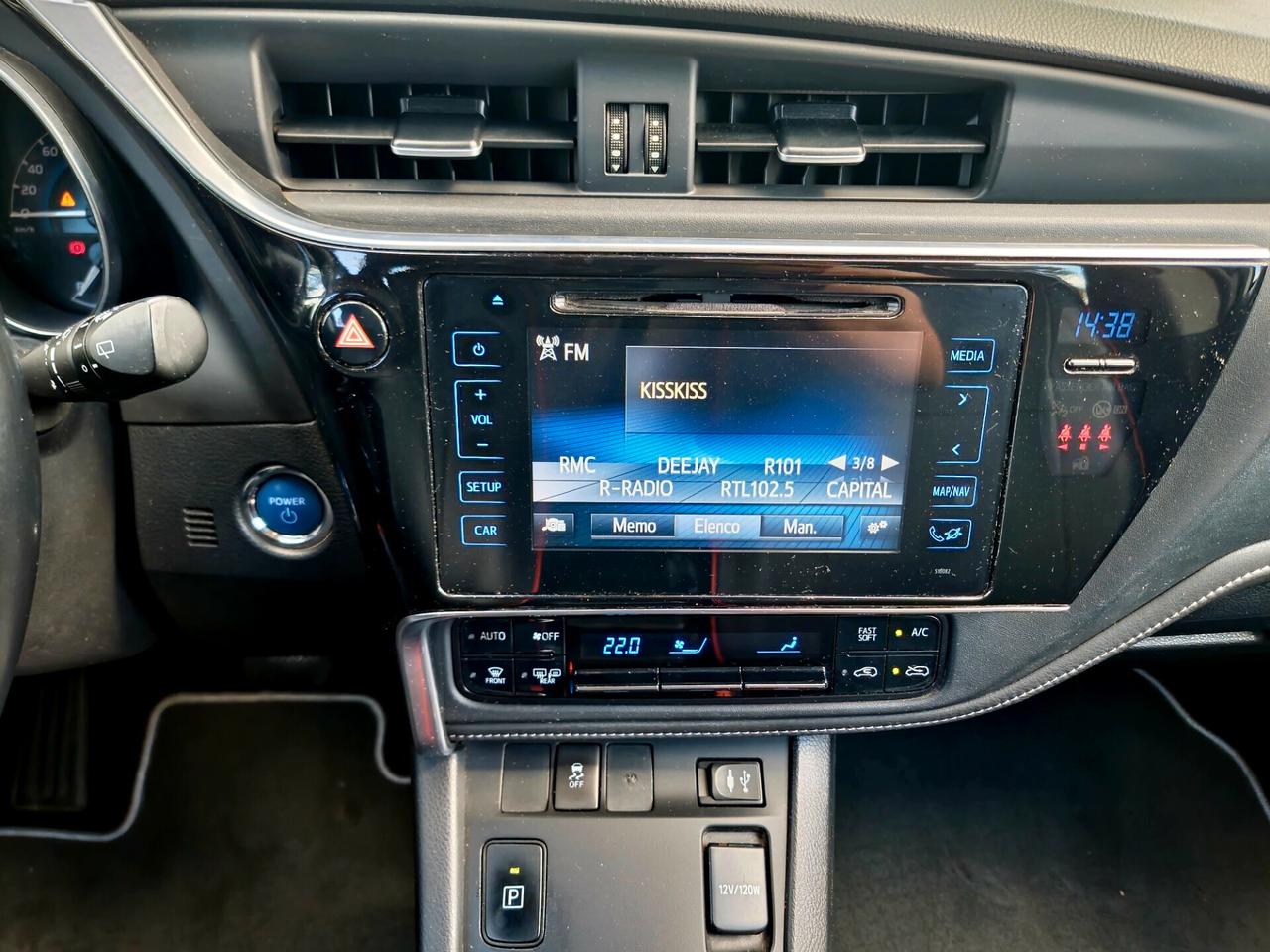 Toyota Auris Touring Sports 1.8 Hybrid Lounge 2018-E6B Automatico NEO
