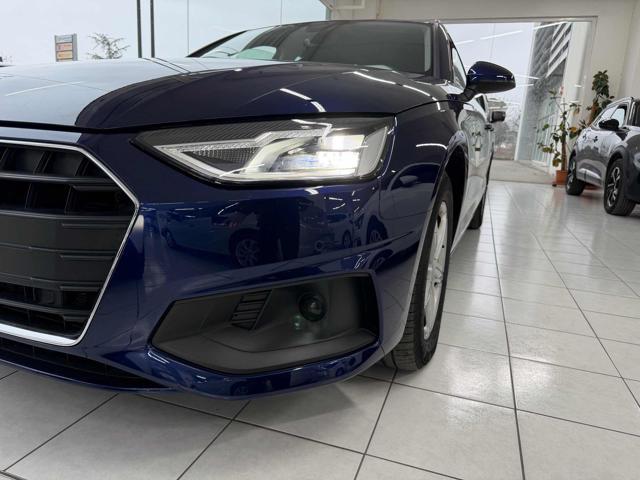 AUDI A4 Avant 30 TDI/136 CV S tronic Business