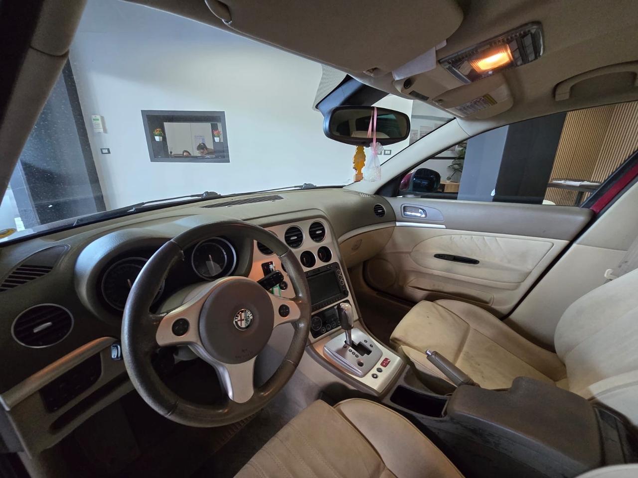 Alfa Romeo 159 1.9 JTDm 16V Sportwagon Exclusive Q-Tronic