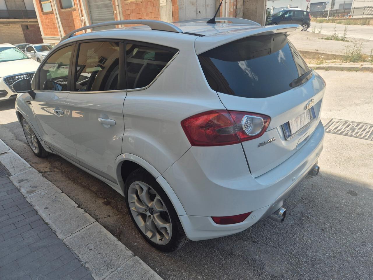 FORD KUGA 2.0 TDCI 140 CV ANNO 2012 INDIVIDUAL