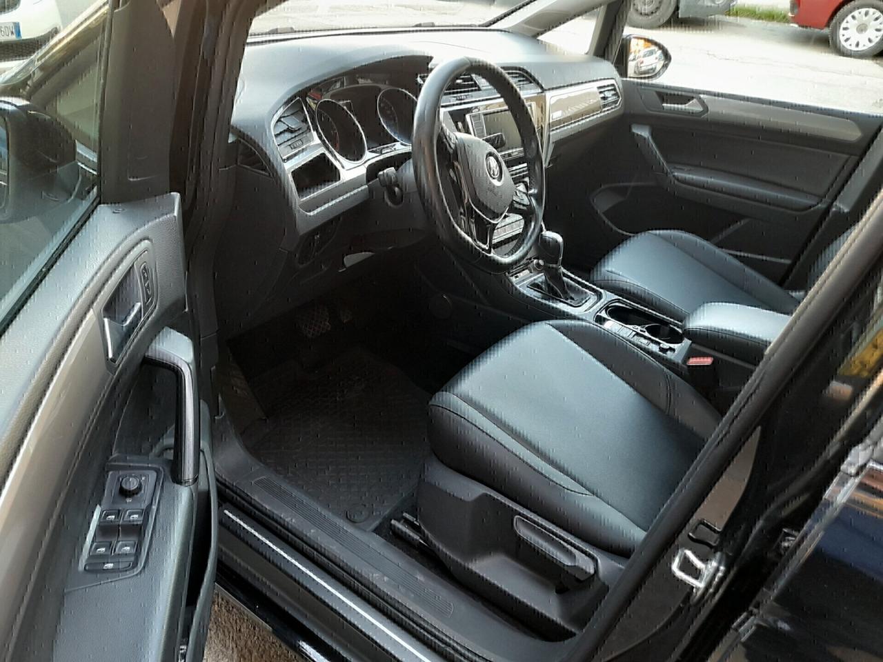 Volkswagen Touran 7 POSTI 2.0 115cv AUTOMATICO