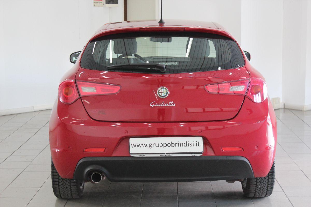 ALFA ROMEO - Giulietta - 1.6 JTDm-2 105 CV Distinctive