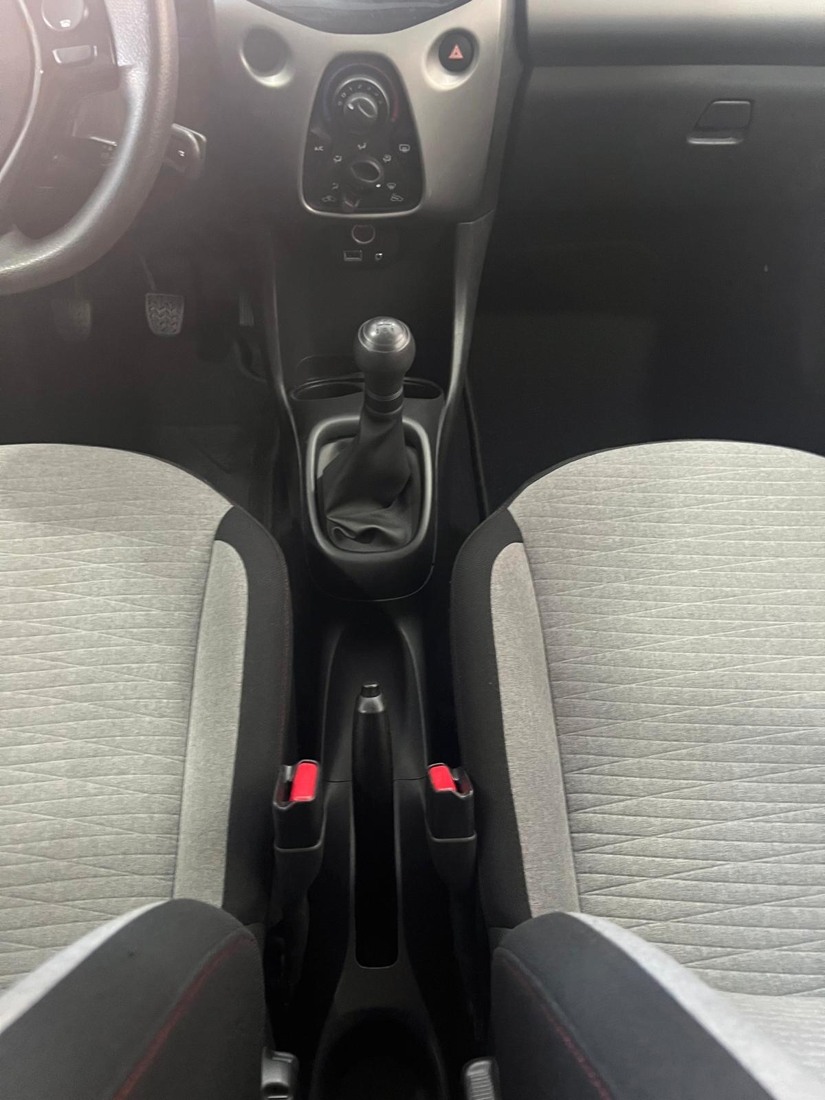 Citroen C1 PureTech 82 5 porte Shine