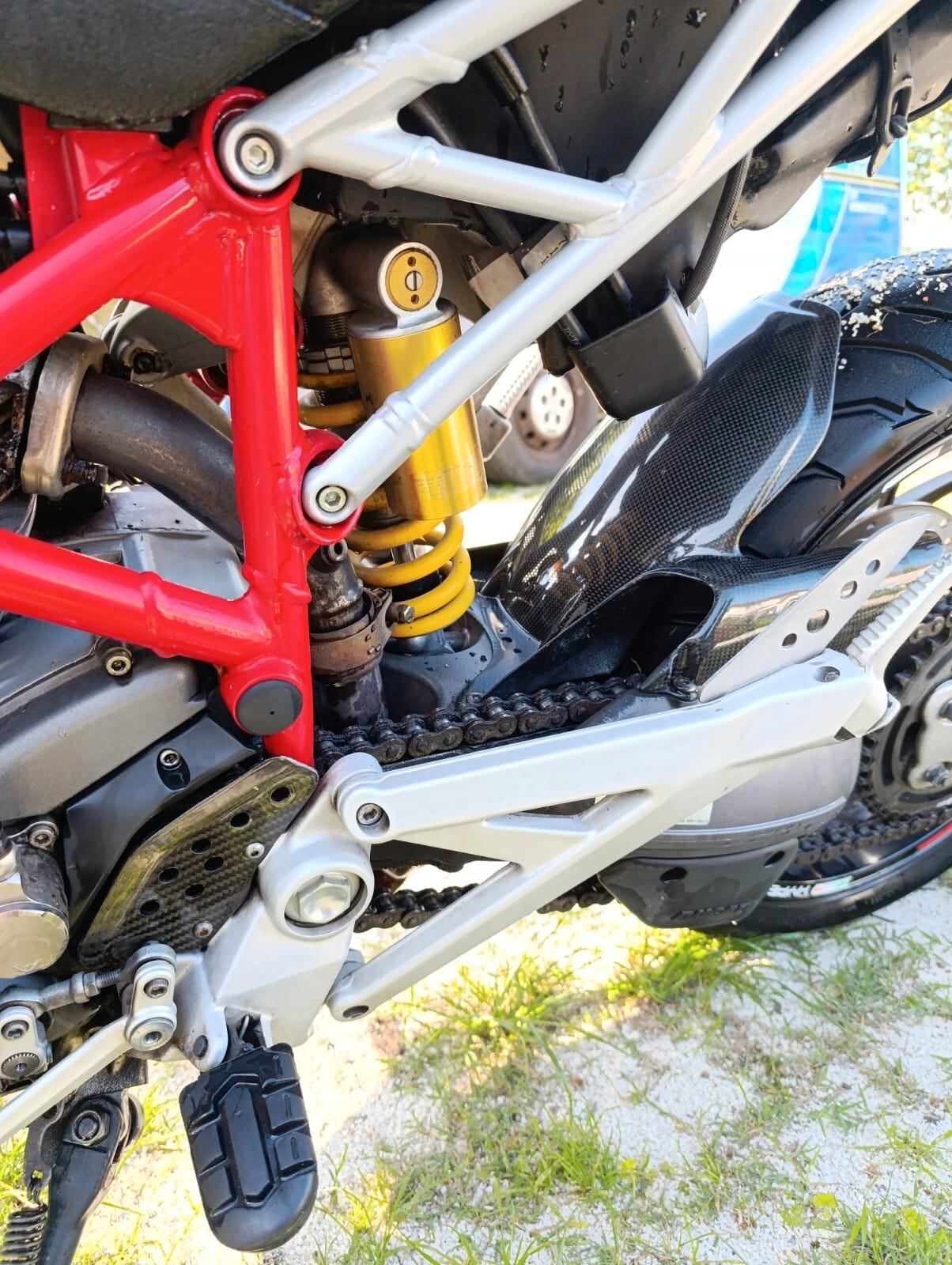 Ducati Hypermotard 1100s