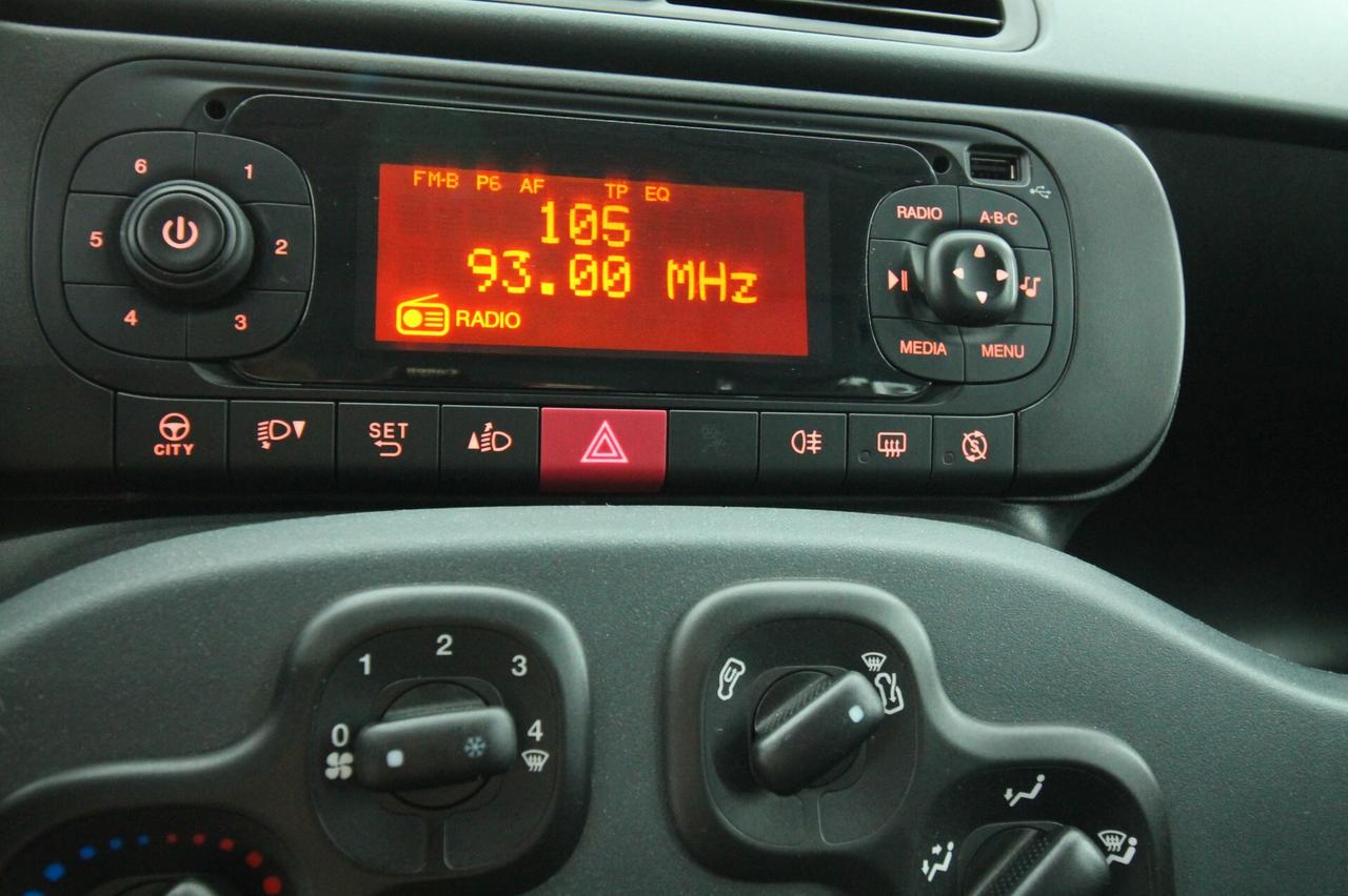 FIAT PANDA 1.0 70 CV HYBRID