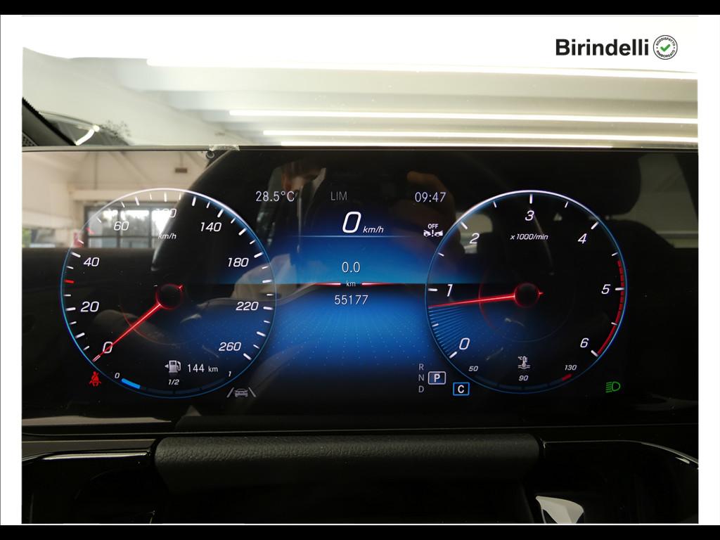 Mercedes-Benz GLA (H247) - GLA 200 d Automatic Premium