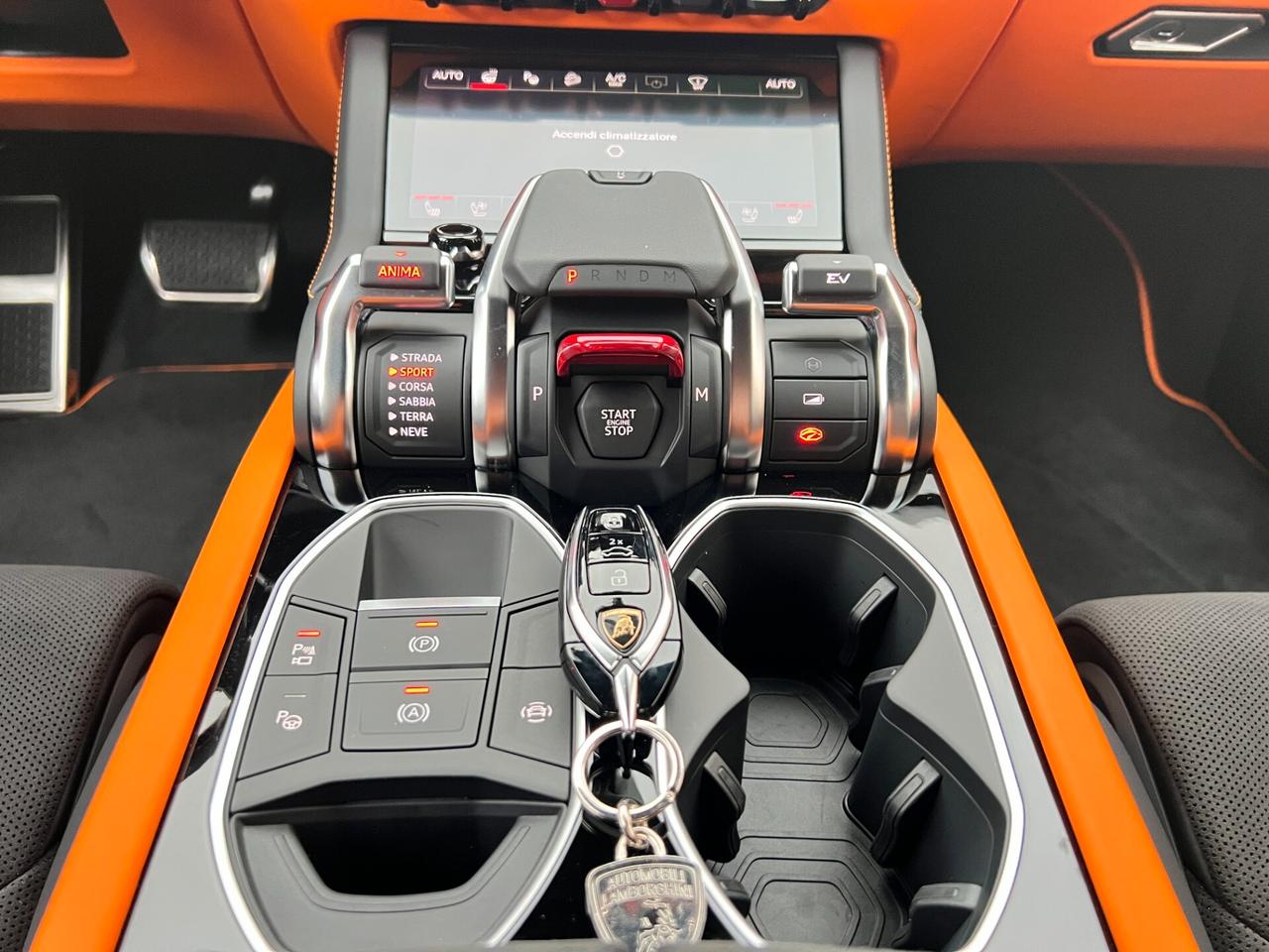 Lamborghini Urus 4.0 phev SE 799 CV V8 ITALIANA KM0 DISPONIBILE IVA ESPOSTA