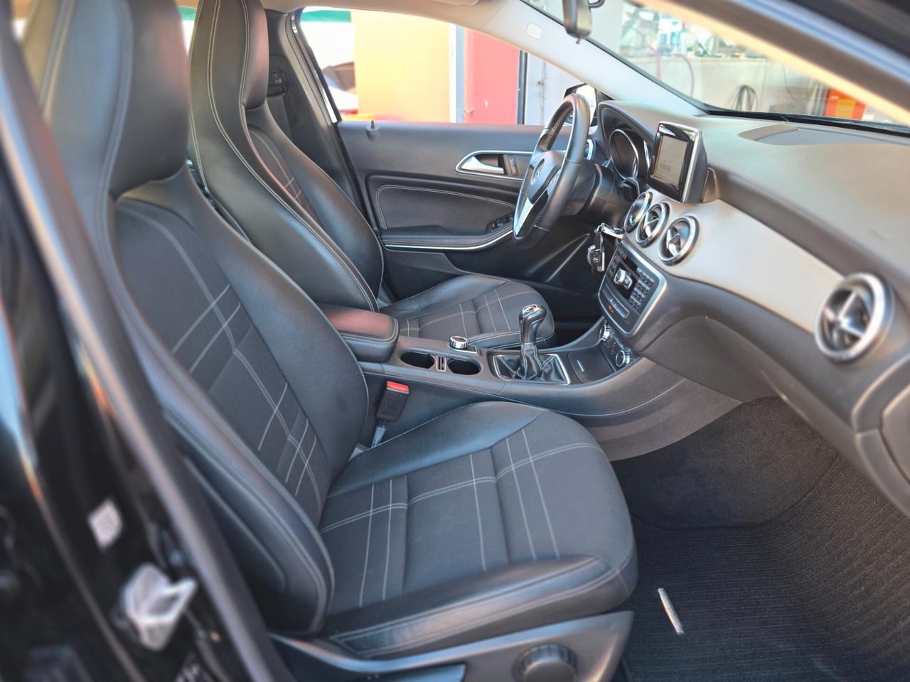 Mercedes-benz GLA 200 Sport