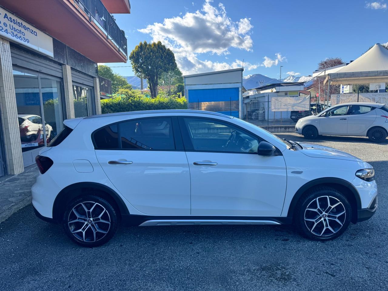 Fiat Tipo 1.0 5 porte Cross