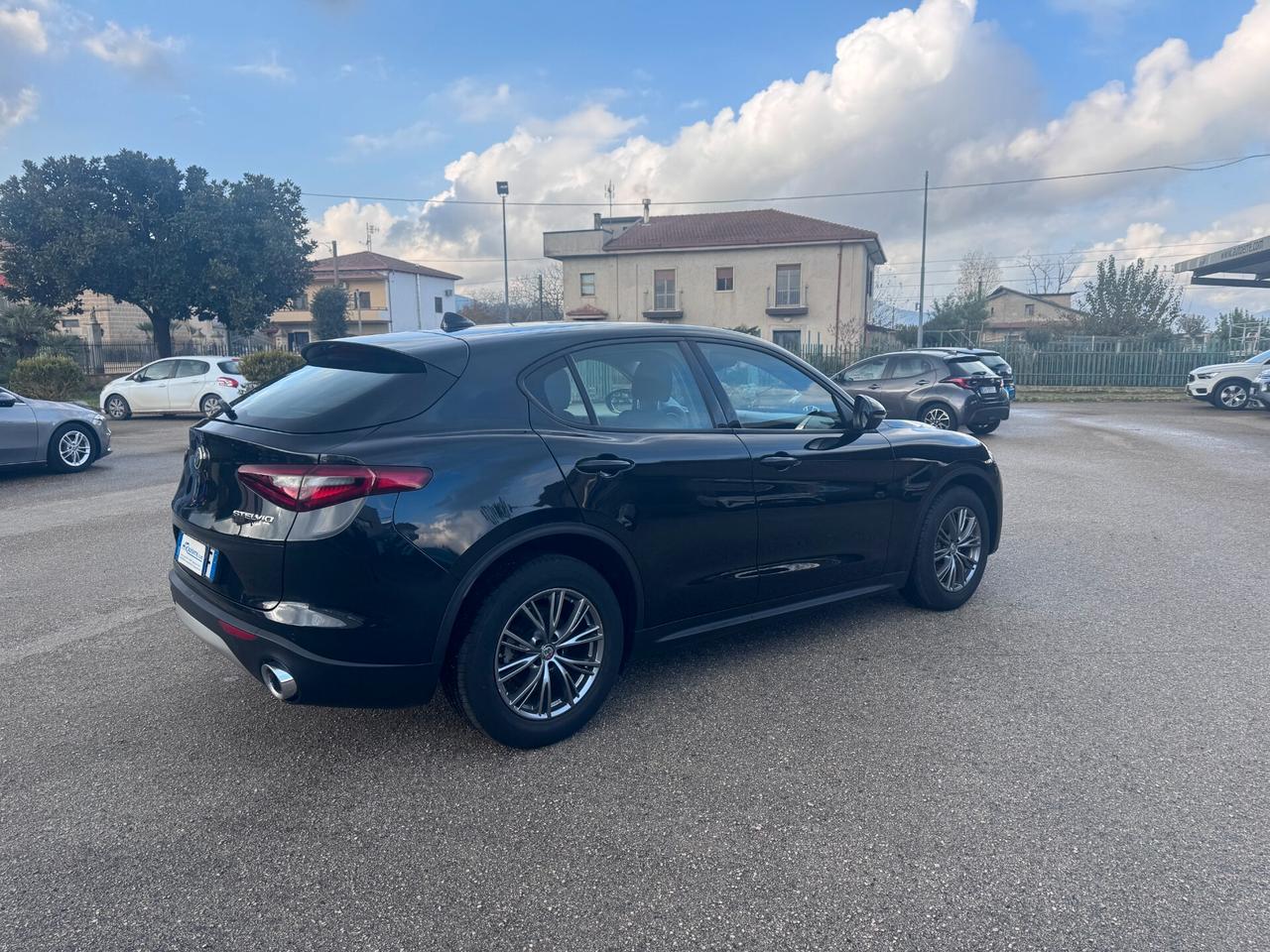 Alfa Romeo Stelvio 2.2 Turbodiesel 160 CV AT8 RWD Business