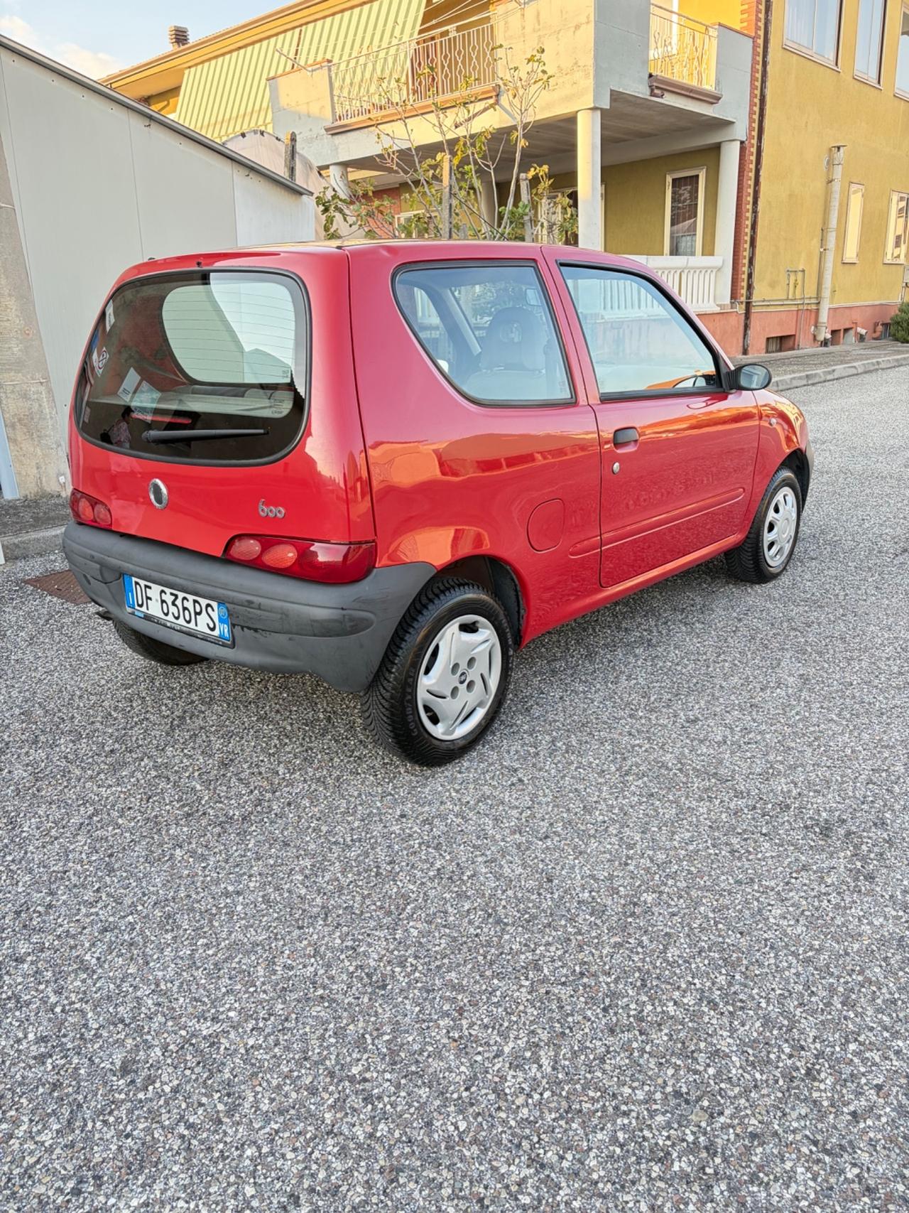 Fiat 600 1.1 NEOPATENTATI