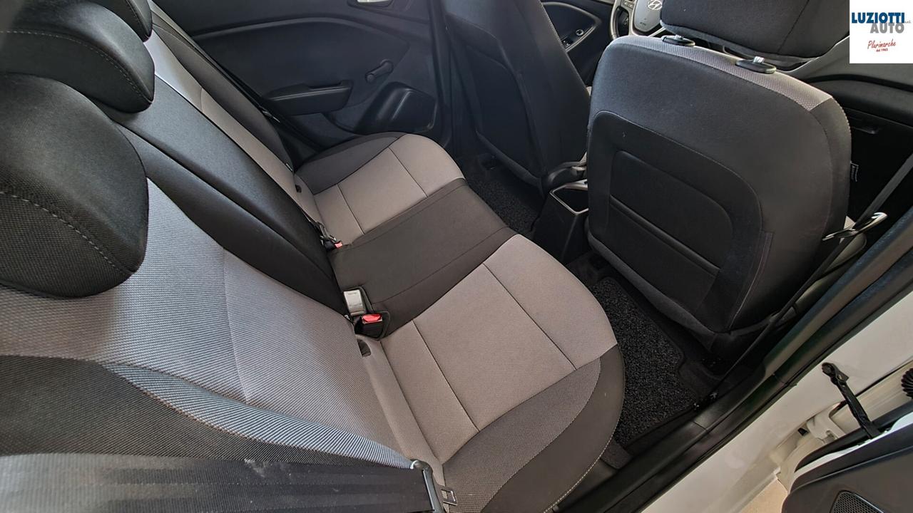 Hyundai i20 1.2 GPL CONNECTLINE 5P.