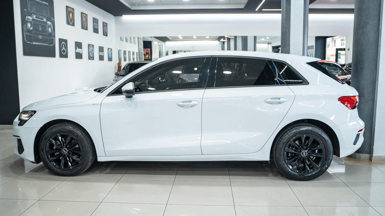 Audi A3 SPB 35 TDI S TRONIC SPORT BLACK EDITION NAVI FULL OPTIONAL