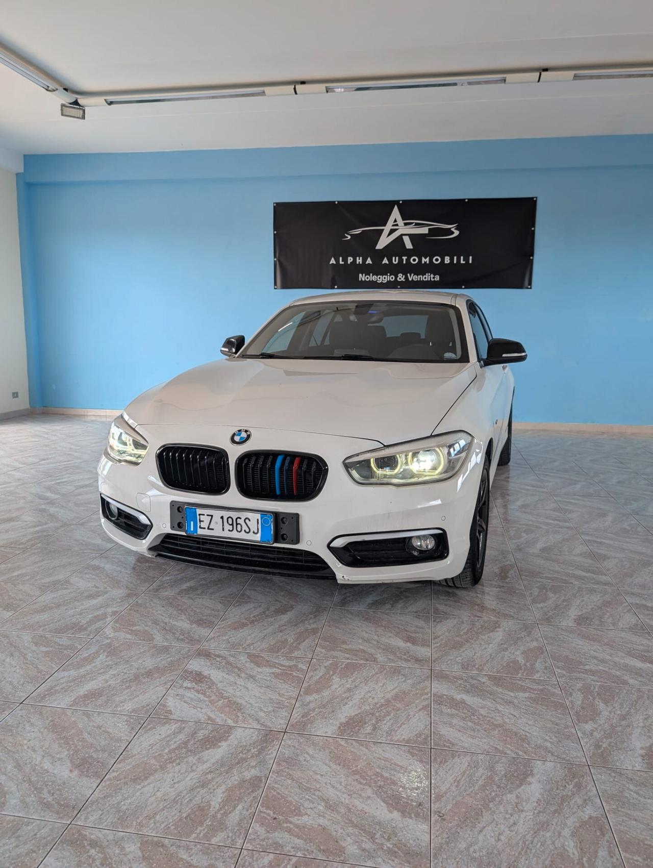 Bmw 118 118d 5p. Urban