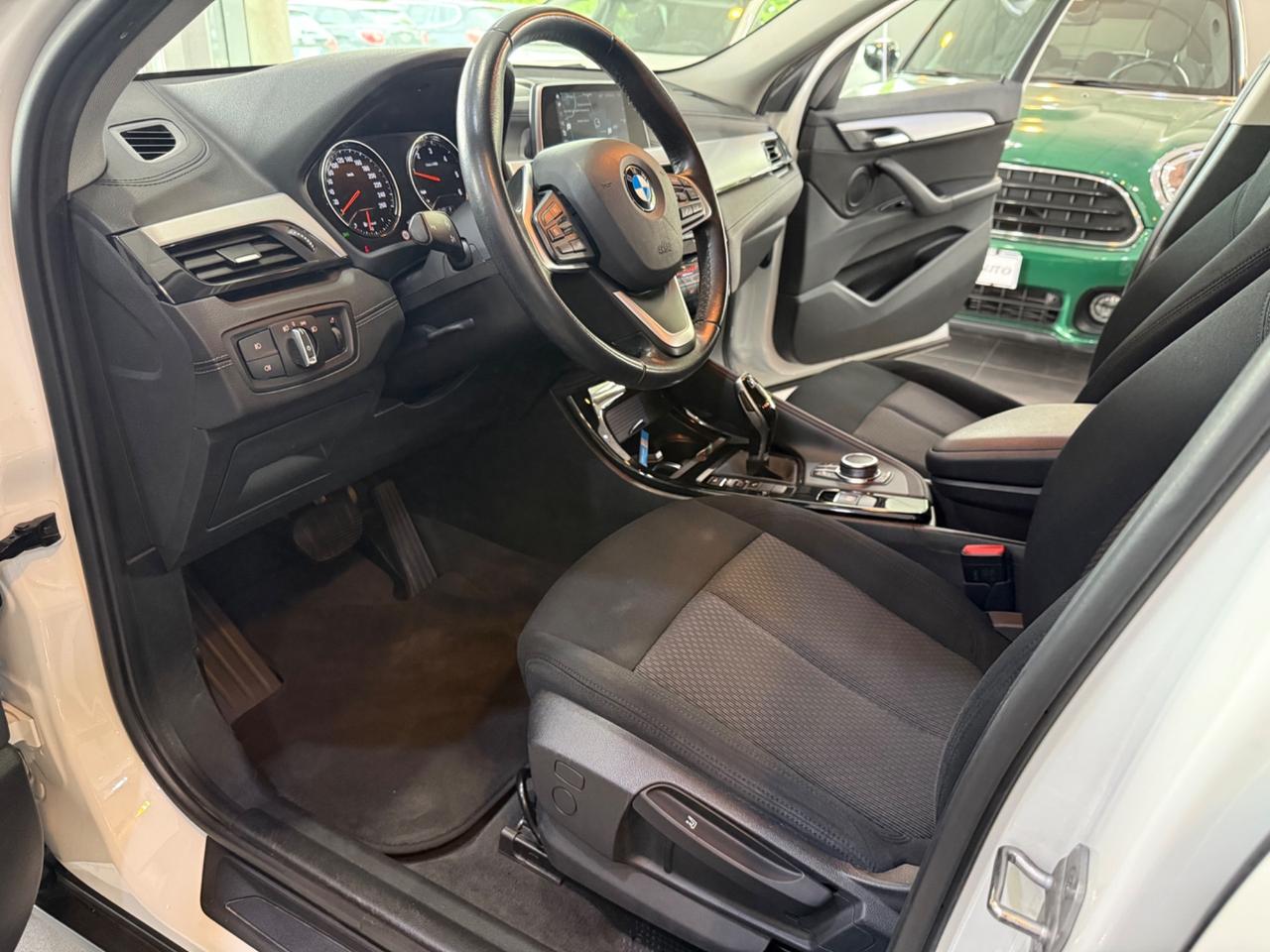 Bmw X2 sdrive18d Business auto 58.000KM!!
