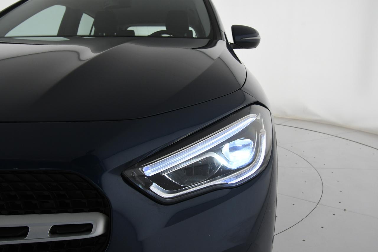 Mercedes-Benz GLA 200 d Business auto CAMERA+LED