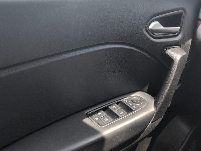 RENAULT Captur Full Hybrid E-Tech 145 CV Initiale Paris