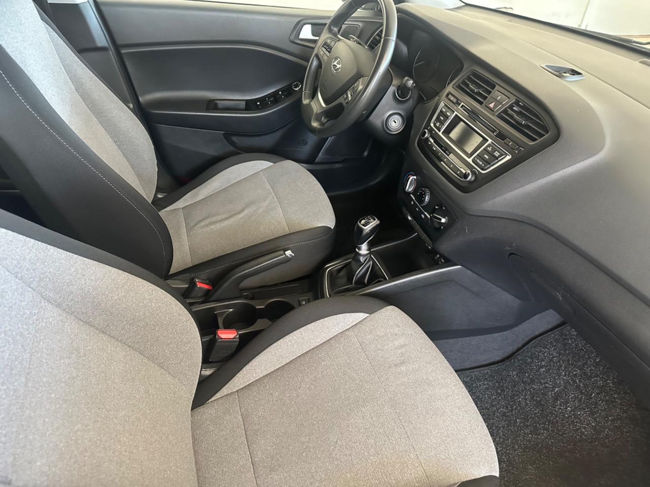 Hyundai i20 1.1 CRDi 12V 5 porte Comfort