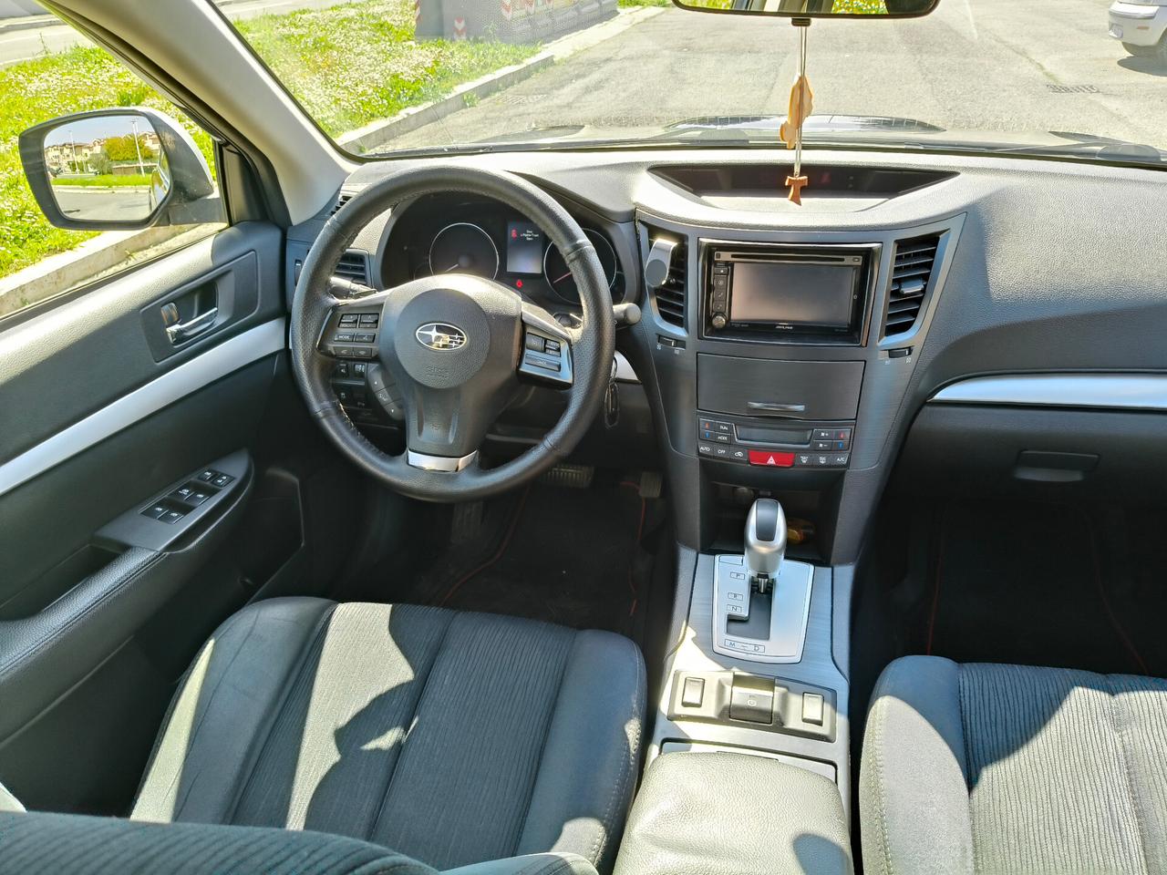 Subaru OUTBACK 2.0D Lineartronic Exclusive