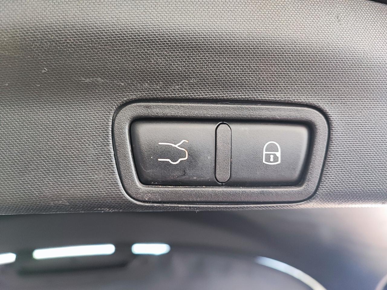 Alfa Romeo Stelvio 2.2 Turbodiesel 180 CV AT8 Q4 Super