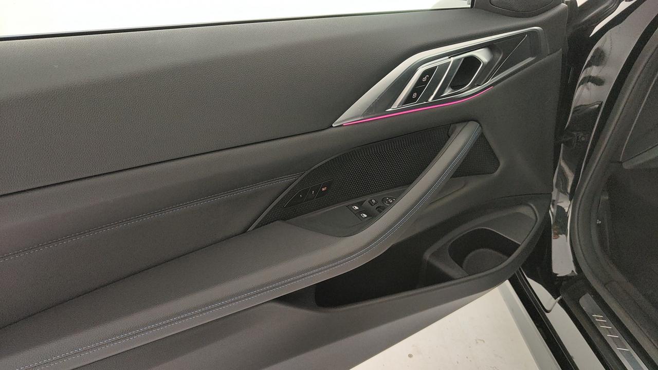 BMW Serie 4 G22 LCI 2024 Coupe - 420d Coupe mhev 48V xdrive MSport Pro auto