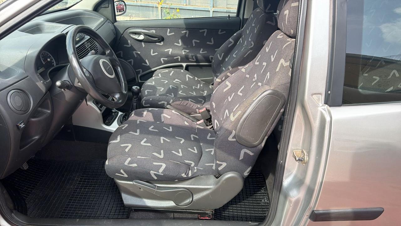 Fiat Punto 1.8 16V 3 porte HGT